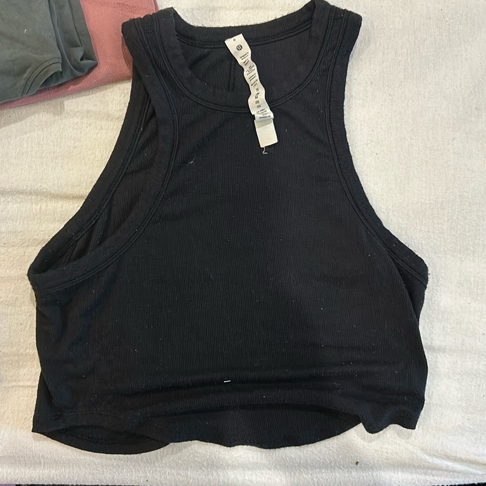 Lululemon cotton crop tank top.